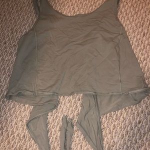 Lululemon tie crop top